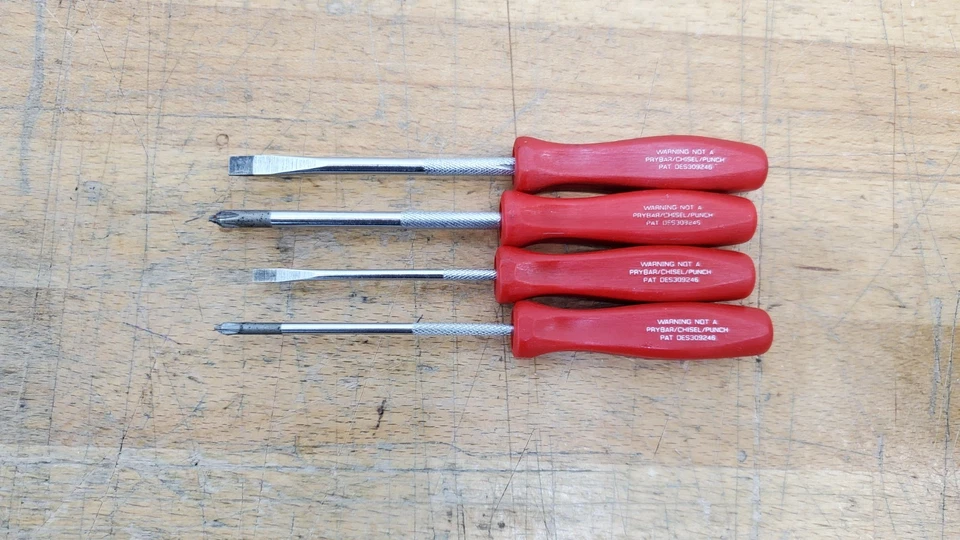 Snap On SDDX40Y 4pc RED Mini Hard Handle Screwdriver Set - Image 3 of 4