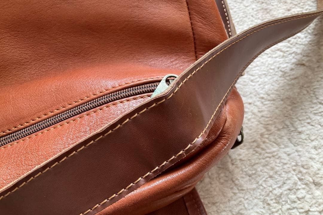 Valentino Garavani Leather Shoulder Bag Brown Made in Italy Vintage Good Condit thumbnail 10