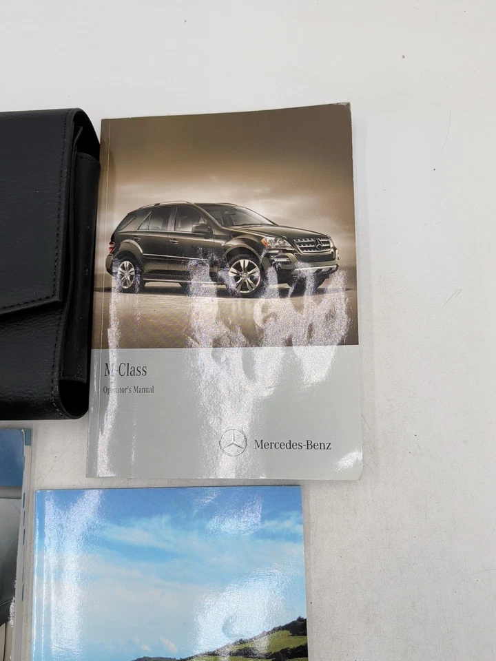 2011 Mercedes Benz M CLASS 350 450 550 ML 63 AMG Owners Manual Set Comand Case - Image 2 of 4