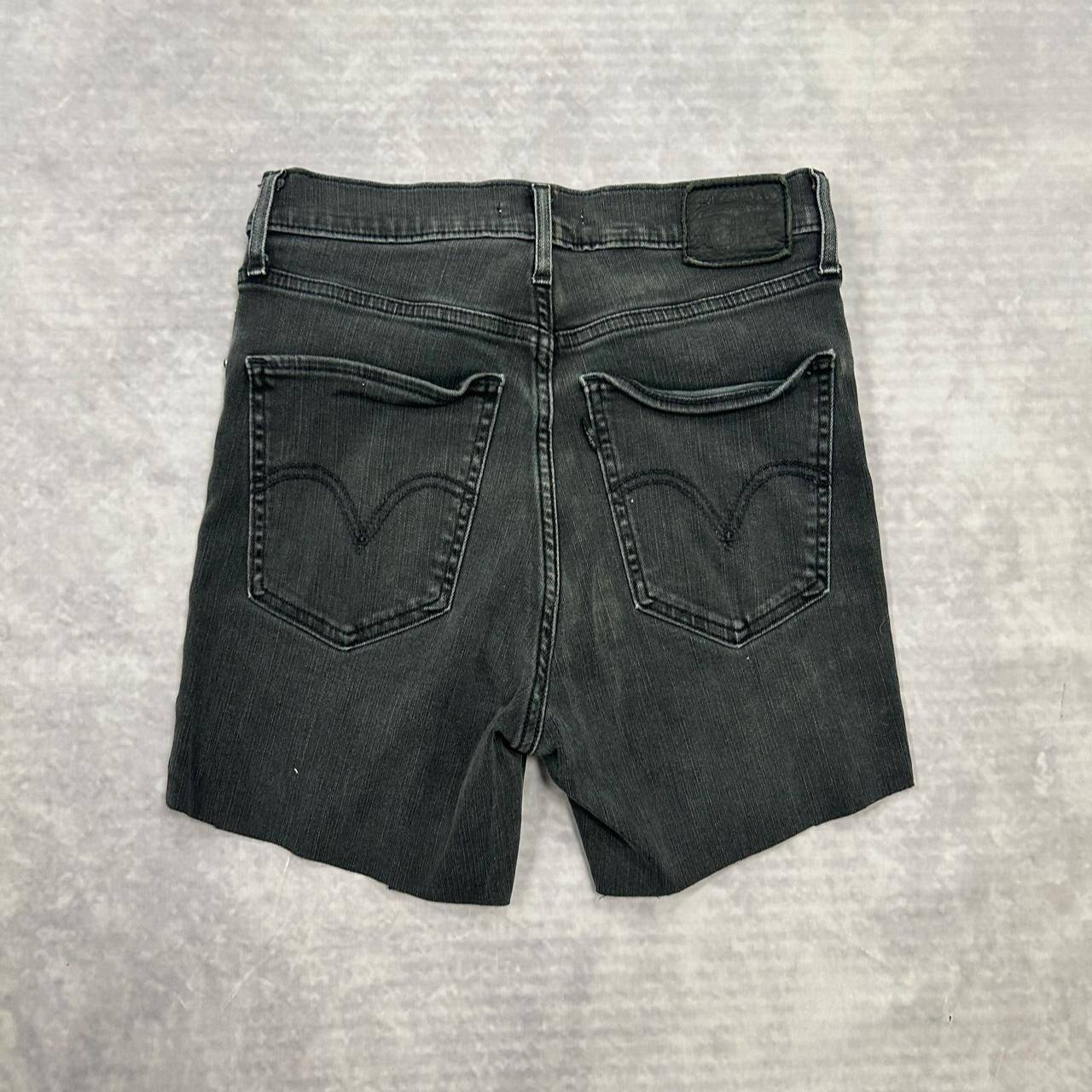 Levi's Shorts High Waist Cut Off Denim Shorts Women's 28 thumbnail 4