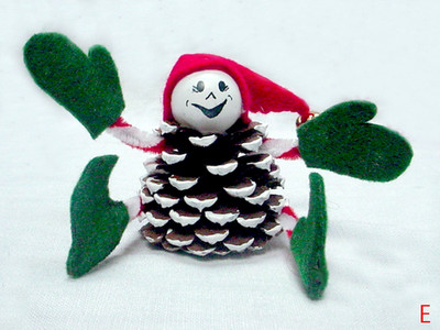 PINECONE CHRISTMAS ELF PIXIE HANDMADE RED HAT JINGLE BELL GREEN MITTENS        E
