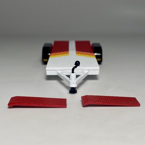 Maisto Toyota SR5 Pickup Truck & JL Open Car Trailer 1:64 Diecast Lot White - Picture 15 of 18