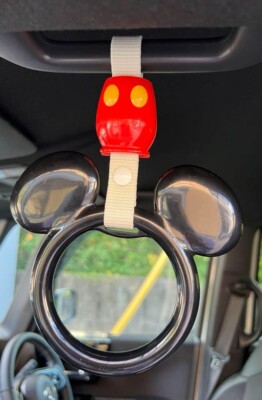 Tokyo Disneyland Mickey Tsurikawa Hanging Strap Auxiliary grip for