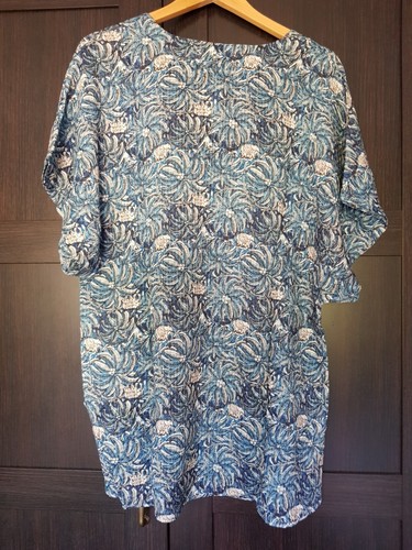 Vix Paula Hermanny Jakarta beach dress Cover-up. Medium (M). - Picture 2 of 8