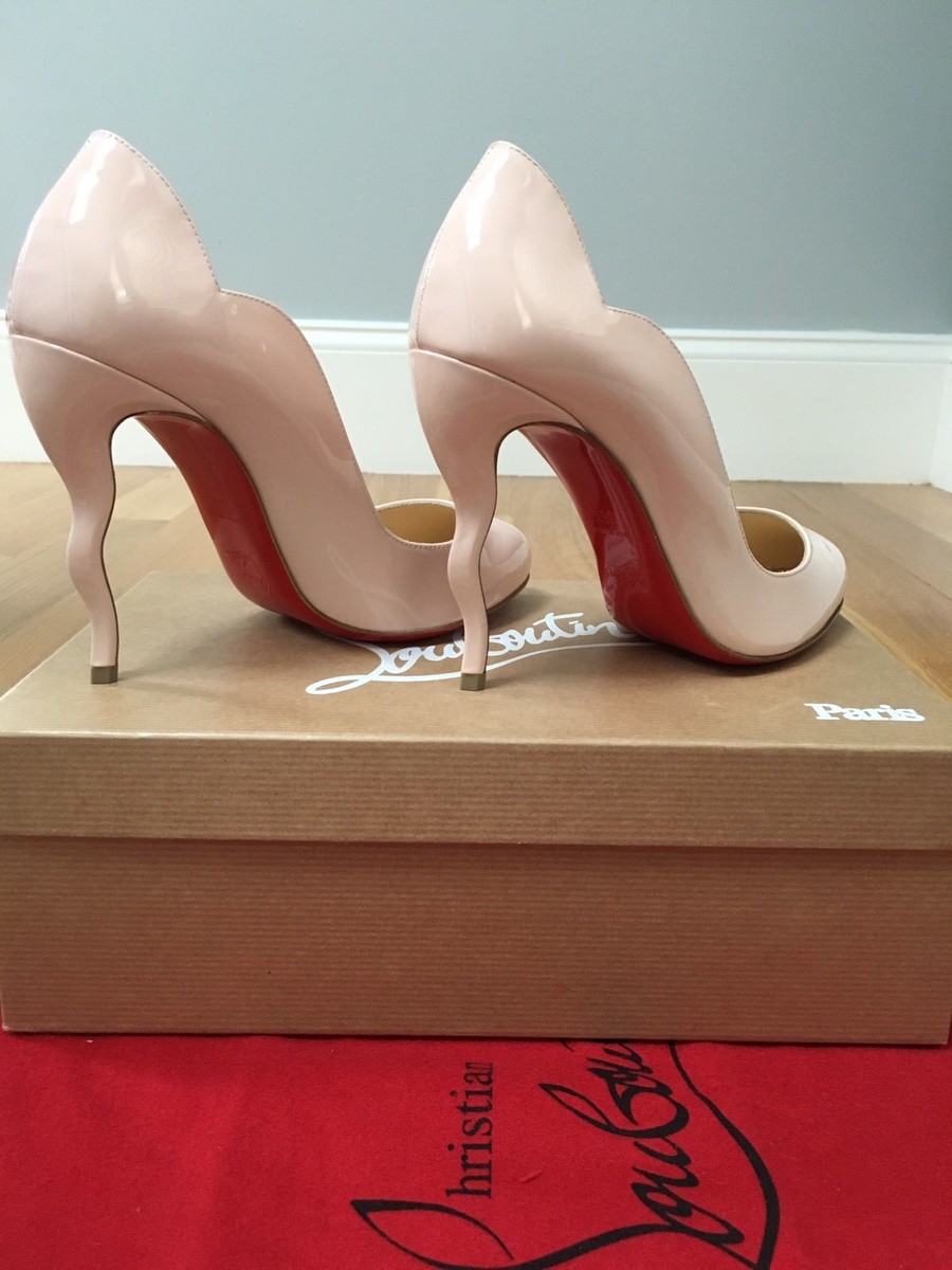 Christian Louboutin ハイヒール　36.5 Christian Louboutin Wawy Dolly Patent Squiggly-Heel 36