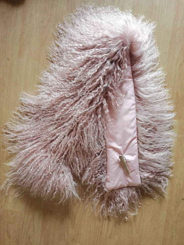 Real Mongolia Lamb Fur Scarf Collar Winter Neckerchief Wraps Pink Black Grey - Image 4 of 4