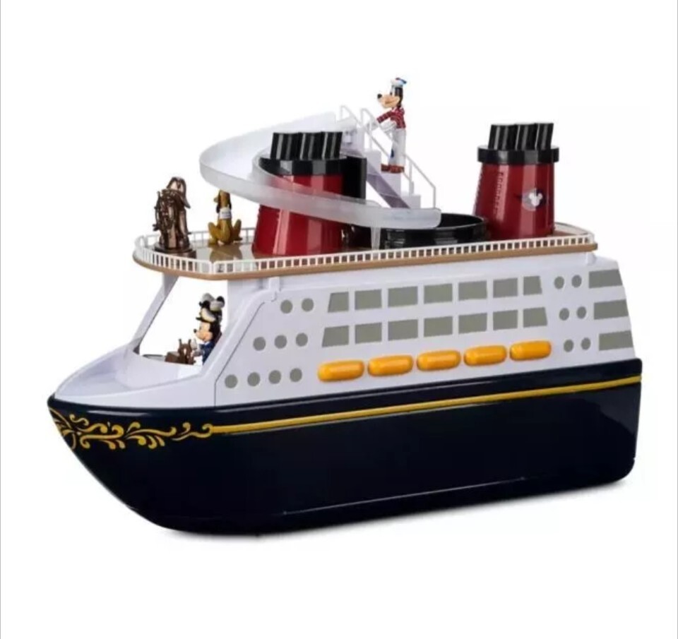 New Disney Park Disney Cruise Line DCL 6 Figures & Ship Playset W