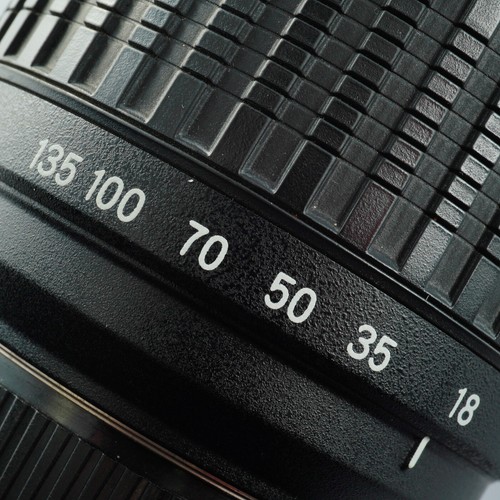 NEAR MINT TAMRON AF 18-200mm F/3.5-6.3 MACRO A14 XR Di II LD IF Nii For Niko - Picture 16 of 22