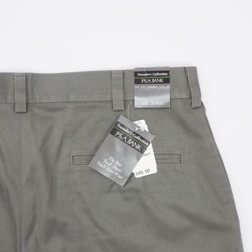 JOS.A.BANK Traveler's Collection Flat Front Casual Twill Golf Shorts Mens 33x9 - Picture 2 of 7