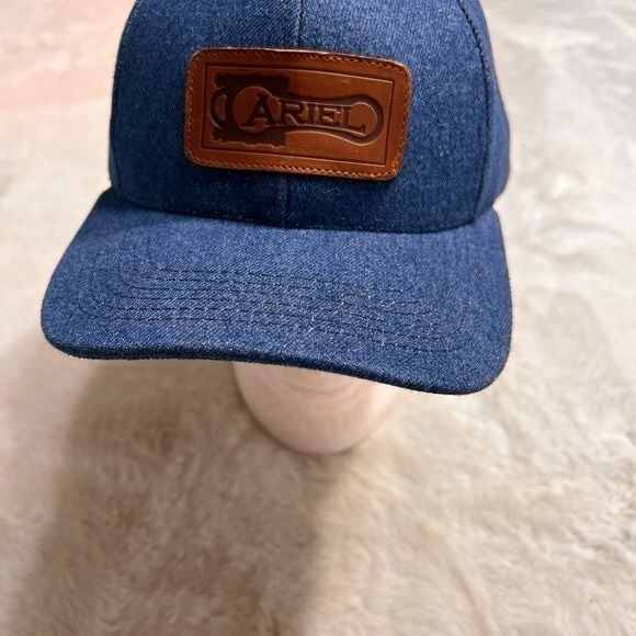 Ariel patch denim with leather patch hat - image 8