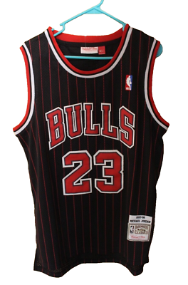 ChicagoBulls マイケル・ジョーダン #23 ユニフォーム 44サイズ Chicago Bulls #23 Michael Jordan Hardwood Classics Jersey (L) 44