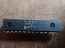 PIC16F883-I/SP DIP-28 Microcontroller *NEW*