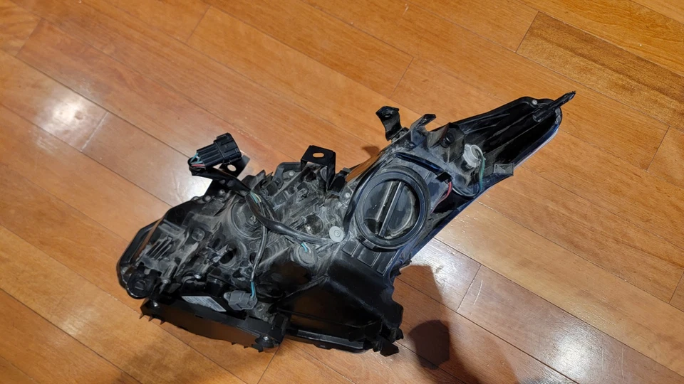 Faro derecho HID 2010 2011 2012 2013 INFINITI G37S G37 IPL CUPÉ FABRICANTE DE EQUIPOS ORIGINALES negro... Foto 4 de 4