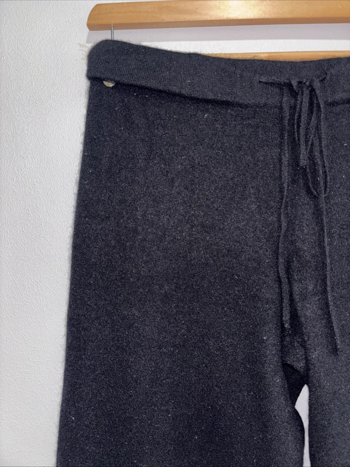 Lilly Pulitzer 100% Cashmere Black Pants Heathered $228 Size M - Image 3 of 4