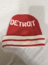 Detroit Red Wings NHL Hockey Vintage Men’s Beanie Winter Hat Cap One Size