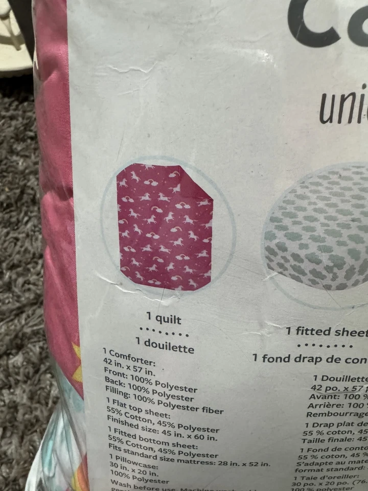 Juego de cama Carter's Rainbows and Unicorns 4 piezas para niños pequeños nuevo Foto 3 de 4