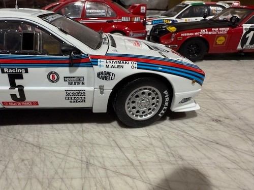 1. 18 DIECAST LANCIA 037 RALLY 1984 MARTINI RACE CAR KYOSHO MODELS - Picture 3 of 7