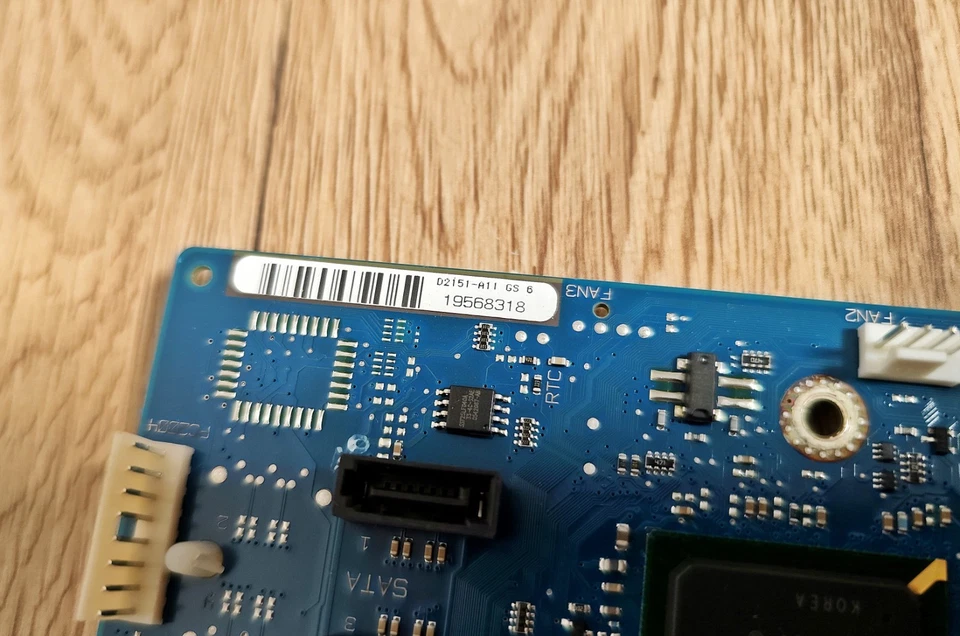 100% TEST Fujitsu Siemens D2151-A11 GS6 W26361-W107-X-02 W26361-W107-Z2-02-36 - Image 3 of 4