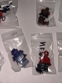 LEGO Nexo Knights Jestro&rsquo;s Evil Mobile Set 70316 & Moltor&rsquo;s Lava Smasher 70313