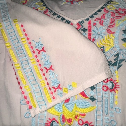 Solitaire Embroidered Womans Tunic Top Size Medium Long Sleeve Boho Festival - Picture 11 of 12