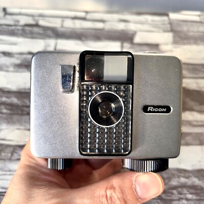Ricoh Auto Half 35mm Half Frame Film Camera 25mm F2.8! From Japan