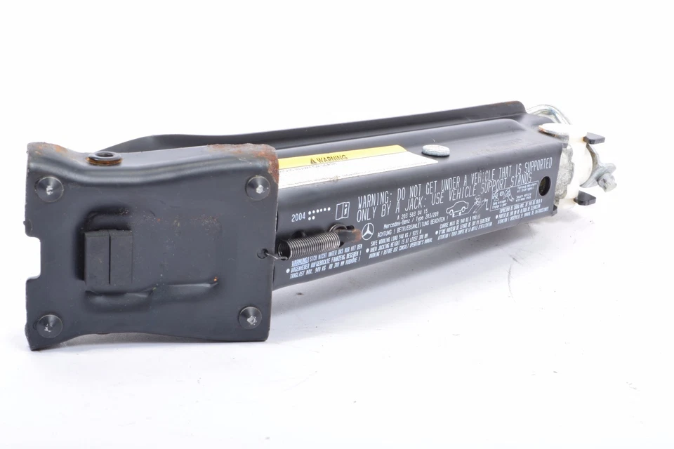 Chrysler Crossfire 2004-2006 - elevador de gato en carretera Foto 3 de 4