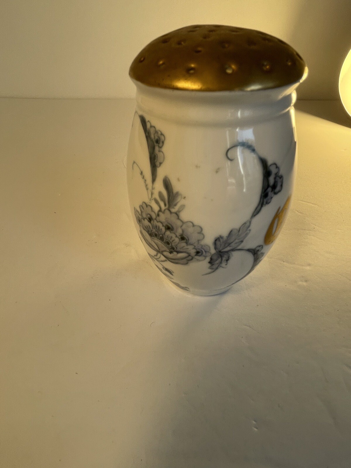 Picture 2 of 14