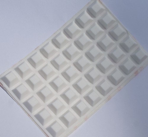 CLEAR, BLACK or WHITE ~ 3M RUBBER FEET Stoppers BUMPONS ~ 13mm x 13mm x 6mm high - Picture 9 of 9