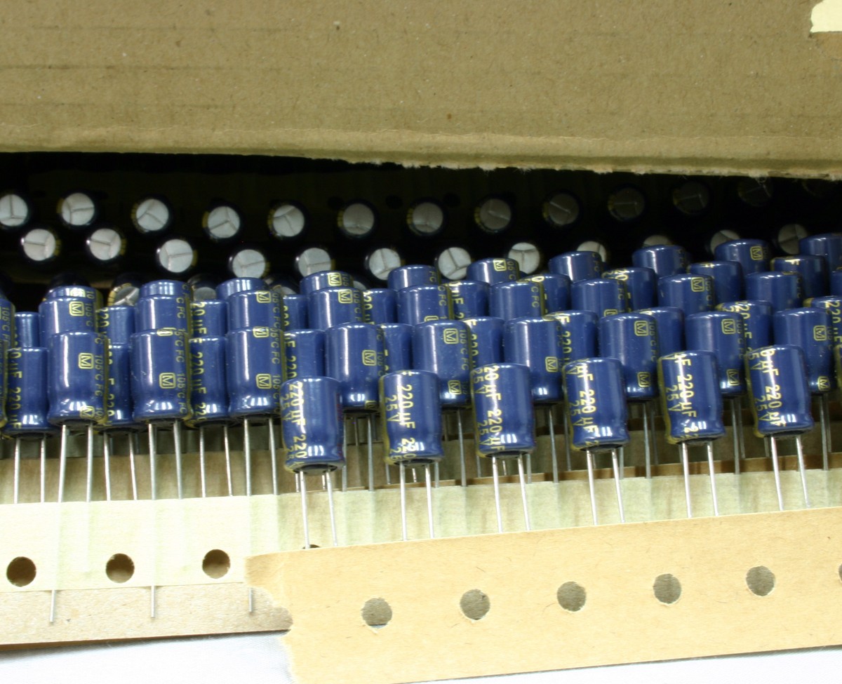 Panasonic ECQ-UN 0.22uf 250V AC X2 Interference Suppression Capacitor OL0167 | Rich Electronics - Foto 3