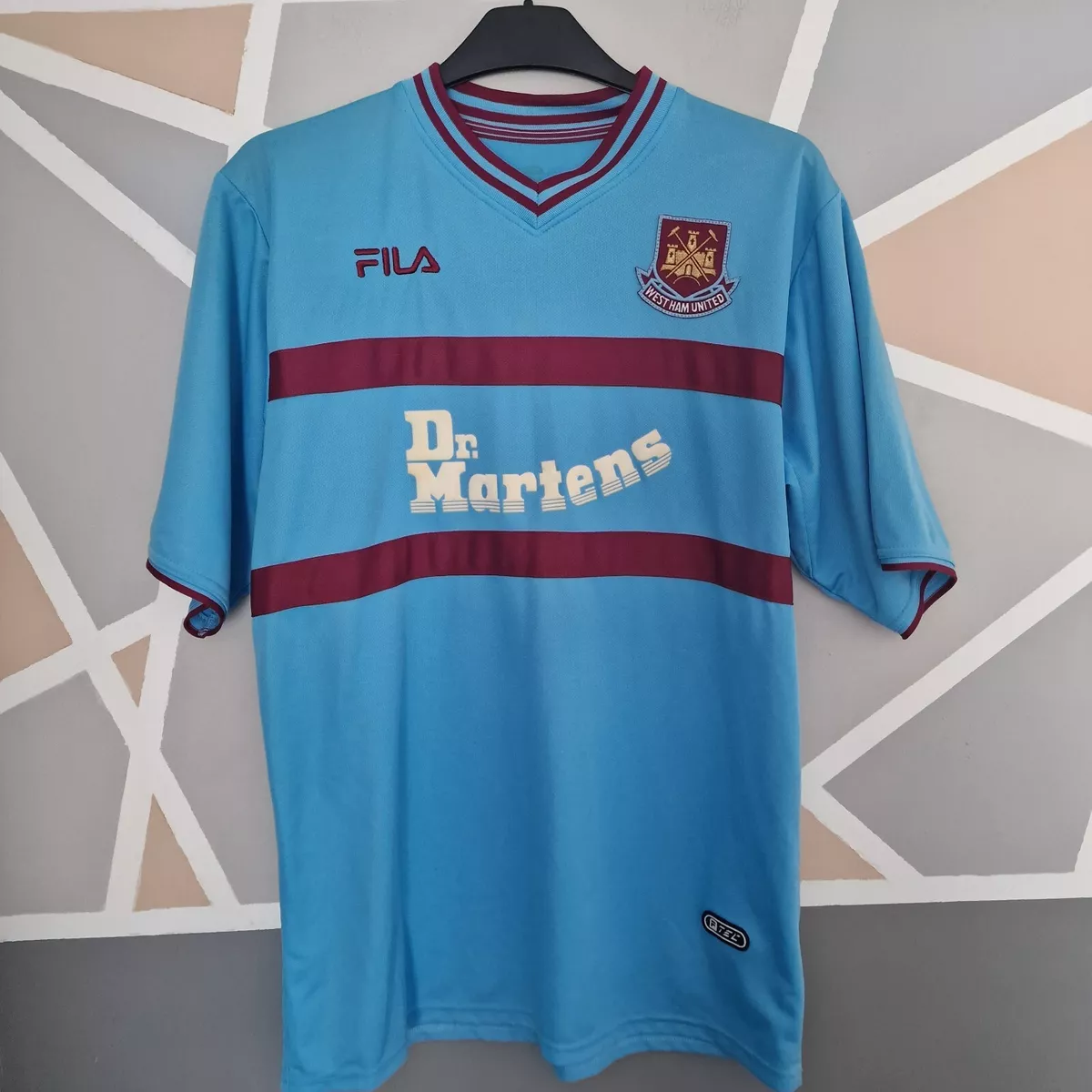 West Ham United Away Football Shirt 2001 03 Fila Size Large Baby Blue Jersey