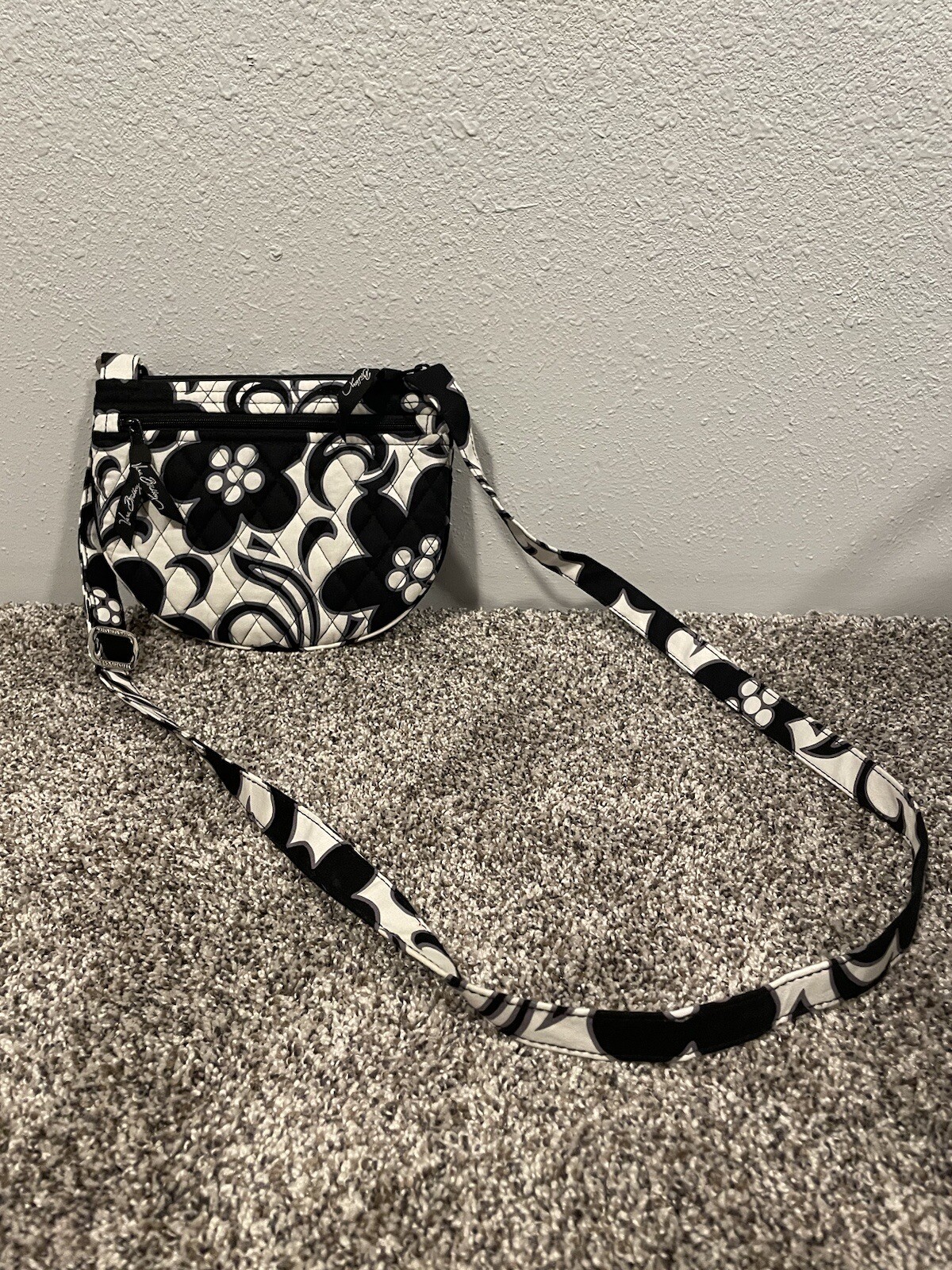 Picture 2 of 5