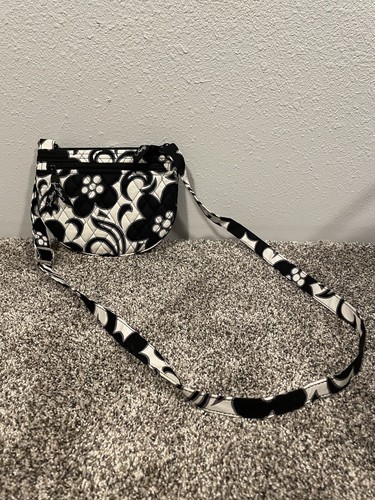 Vera Bradley Hipster Crossbody Purse Handbag Black White Floral NICE - Picture 2 of 5