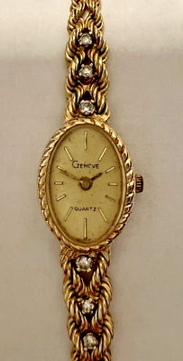 Vintage Geneve Watch 14K Gold Ladies Oval Wristwatch Rope  display picture 3