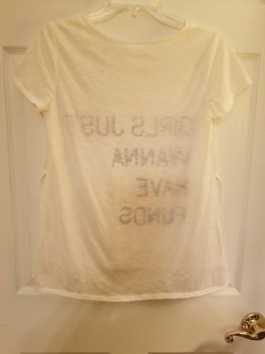 Ladies Off White Tee Shirt, sz Medium, by Xhilaration - Picture 3 of 5