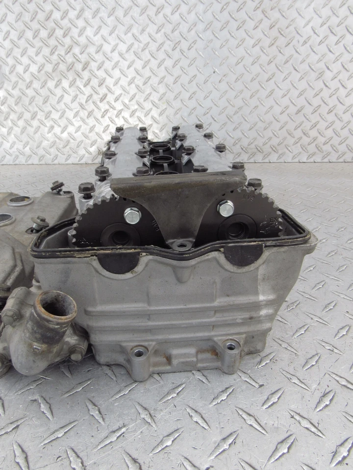 1992 92 HONDA CBR600F2 CBR600 F2 CBR 600 ГОЛОВКА БЛОКА ЦИЛИНДРОВ ДВИГАТЕЛЯ И КРЫШКА - Изображение 4 из 4