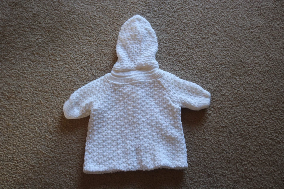 Chaqueta para niña Little Wonders con capucha blanca talla 0-3 meses Foto 2 de 4