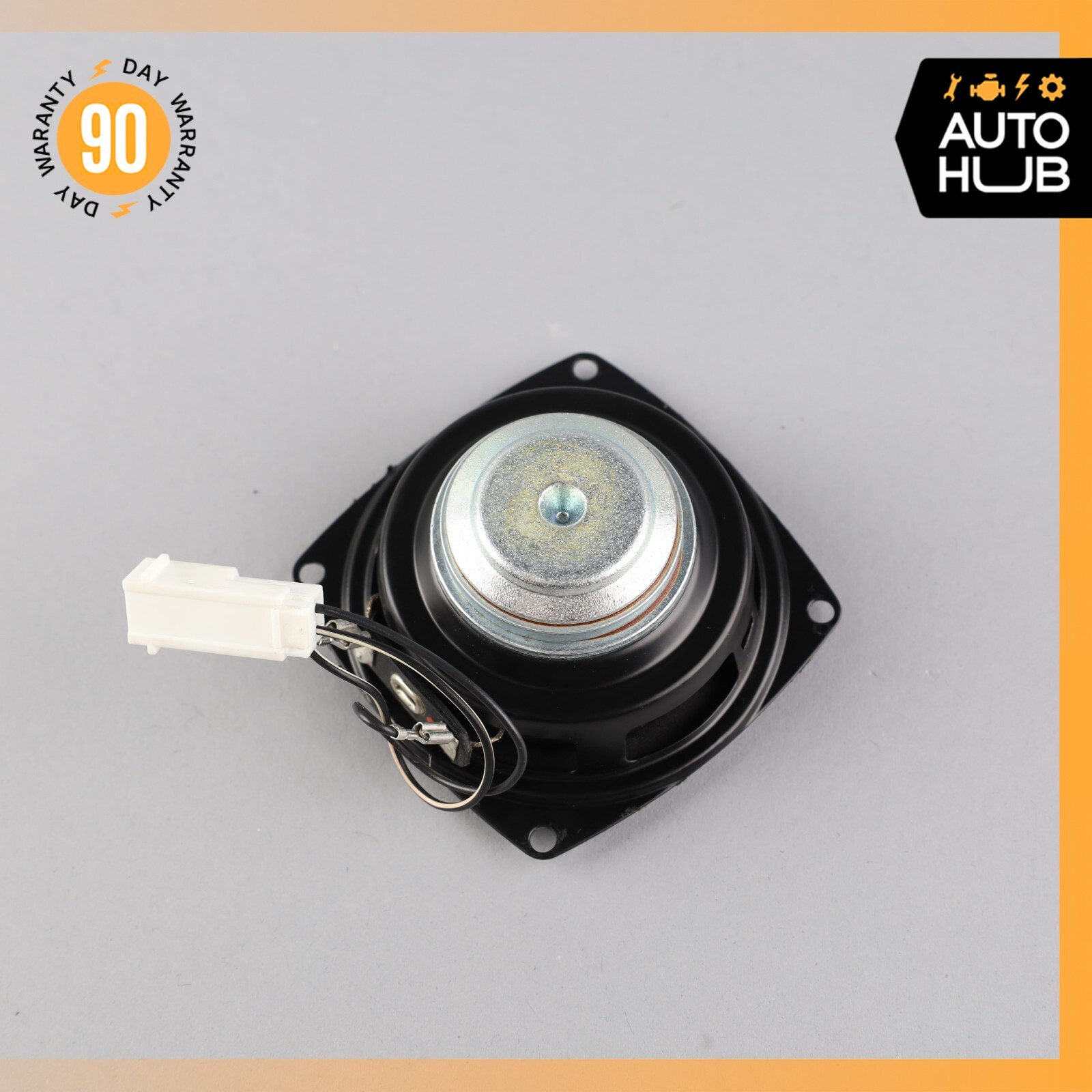 03-19 Maserati GranTurismo S M145 Dashboard Dash Center Audio Speaker Bose OEM