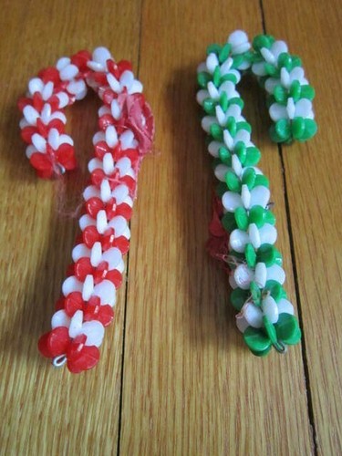 Bastones de caramelo de colección rojo verde blanco cuentas de plástico 5" adornos coleccionables de Navidad - Imagen 7 de 8