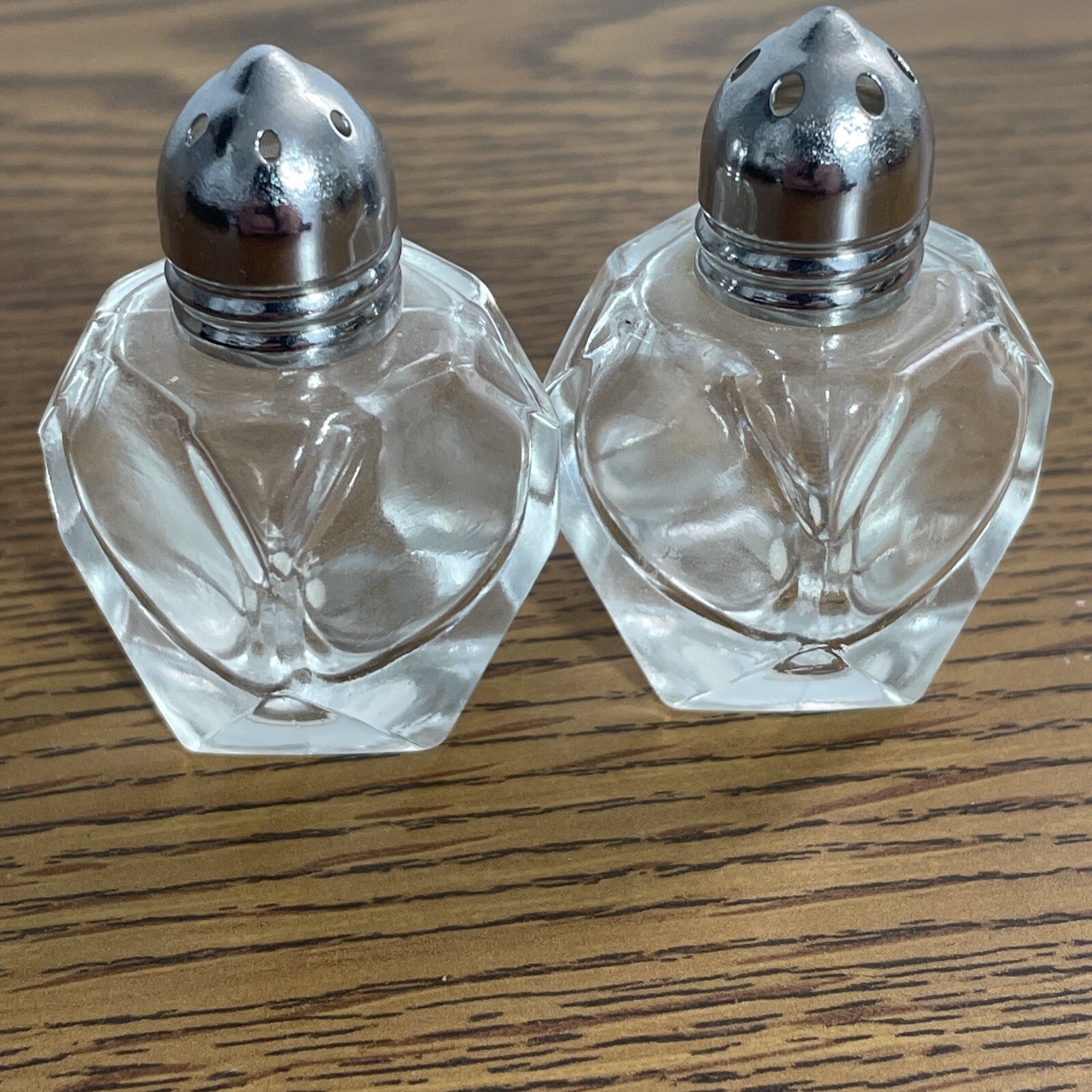 Vintage Japan Miniature Small Clear Glass Salt And Pepper Shakers Set