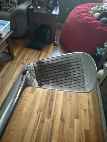 VINTAGE MACGREGOR TOMMY ARMOUR 7 IRON 985 TOURNEY SILVER SCOT - Picture 3 of 5
