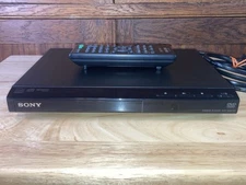 SONY CD/DVD Player DVP SR210P w/Remote WORKS *VIDEO*