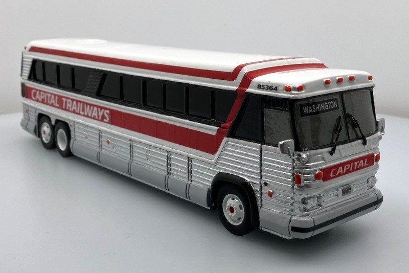タイム MCI MC-8 Coach: Capital Trailways 1:43 Hand-Built Scale