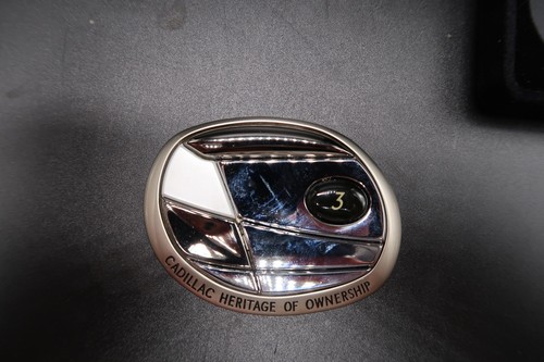 Vtg Cadillac Heritage Ownership 3 Medallion Grill Ornament Beautiful Swag Emblem - Picture 7 of 13