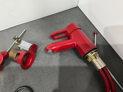 Hansgrohe Axor Uno Waschtisch-Armatur  in ROT   , 90er Jahre