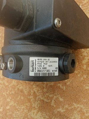 Burkert 8692 24VDC 00227301 Digitaler elektropneumatischer Stellungsregler