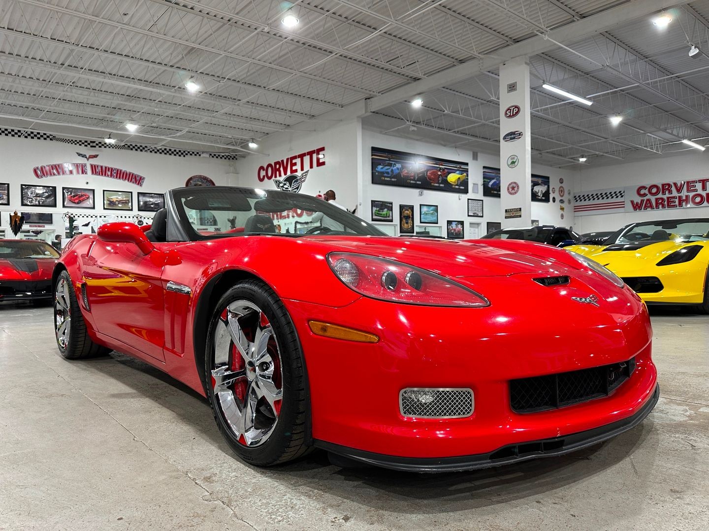 2012 [70U] Torch Red Chevrolet Corvette   | C6 Corvette Photo 5