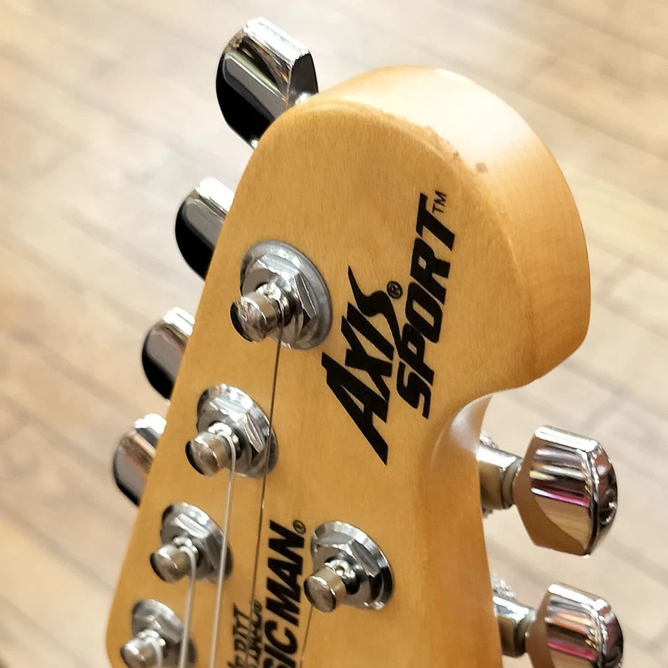 Guitarra eléctrica Music Man Axis Sport 1998 Foto 3 de 4