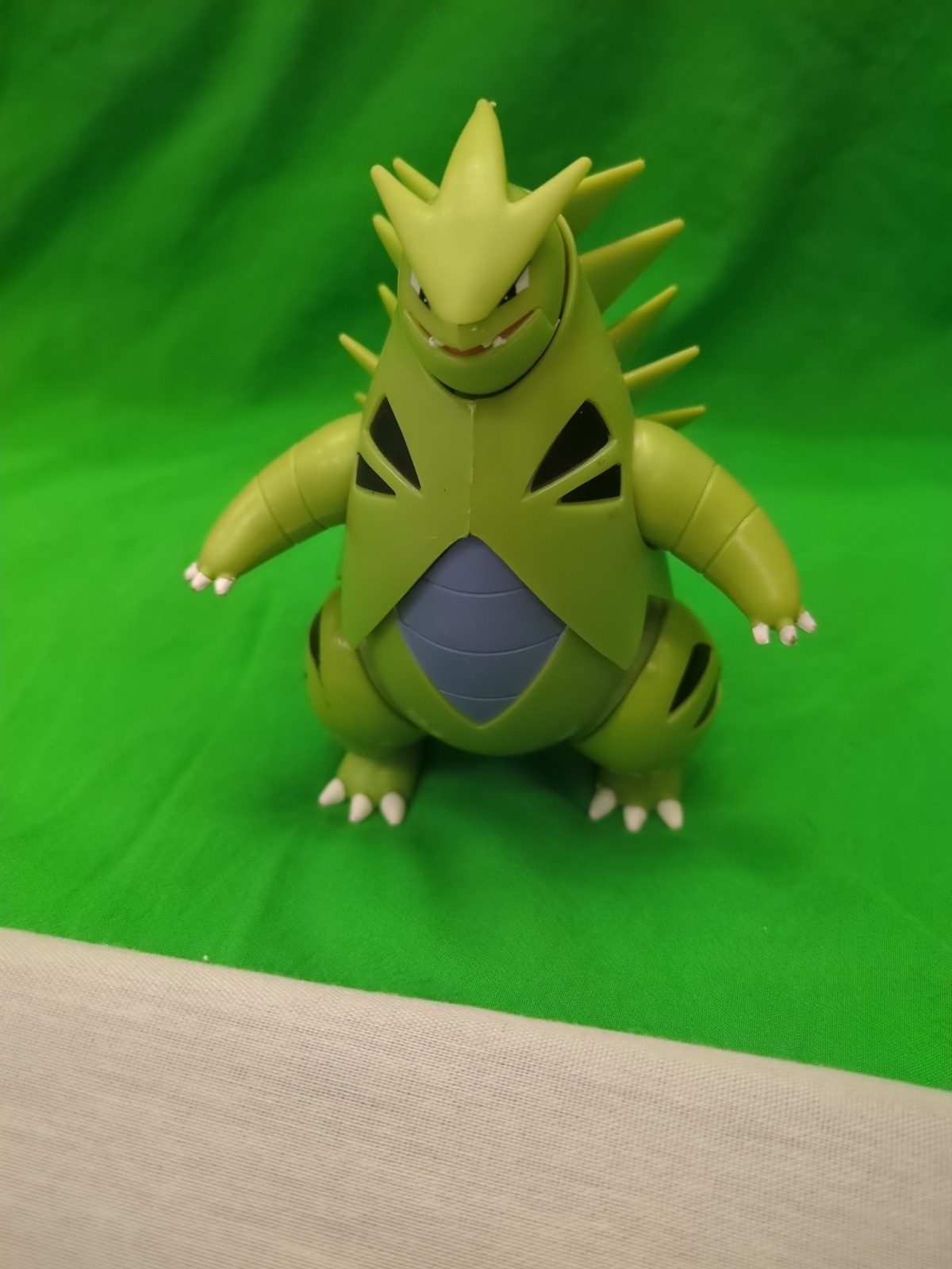 Pok&eacute;mon Jazwares Battle Tyranitar Action Figure Toy 4.5"