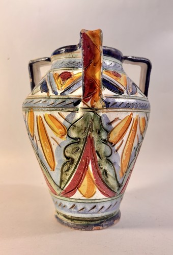 Vintage Italian Ceramic 8" Tall Three Handle Sgraffito Amphora Leaf Pattern - Picture 2 of 11