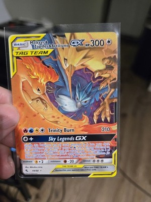Pokemon Card - Moltres & Zapdos & Articuno GX Hidden Fates 44/68